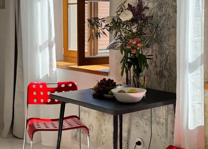 Casarosa Classico Boutique Apt, *